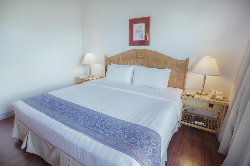 Casa Leticia Boutique Hotel Davao Exterior photo